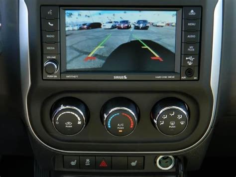 jeep patriot with backup camera